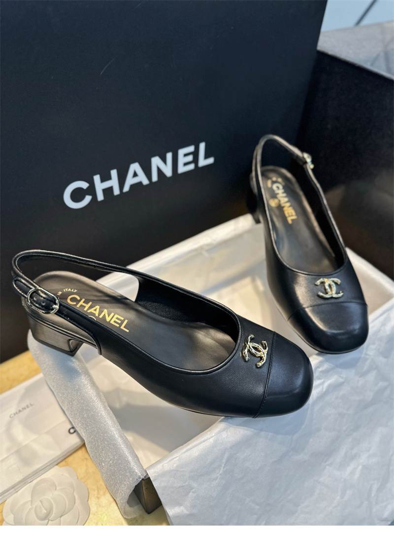 샤넬 24A CC로고 슬링백 펌프스