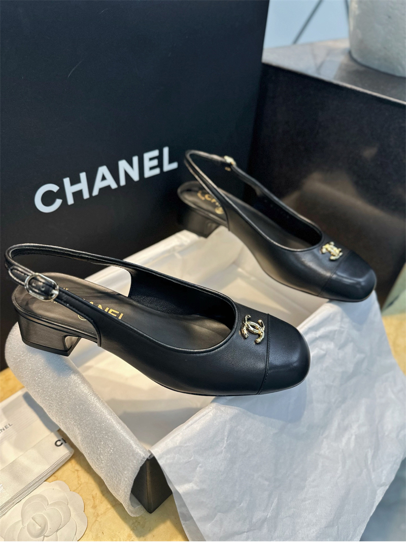 샤넬 24A CC로고 슬링백 펌프스