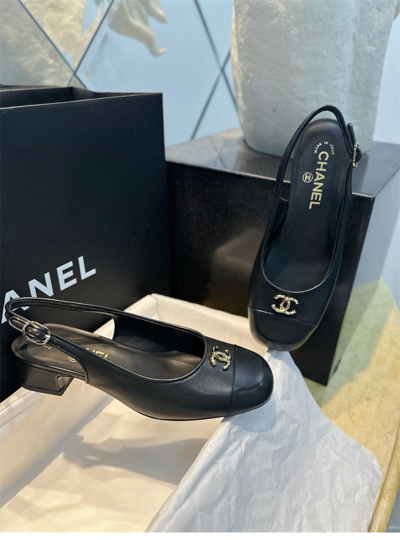 샤넬 24A CC로고 슬링백 펌프스