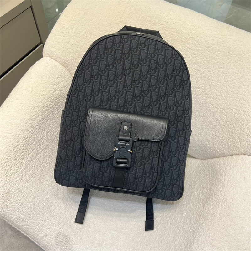 디올 새들 지퍼 백팩 오블리크 자카드