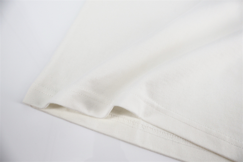 루이비통 엠벨리시드 시그니처 반팔 티셔츠