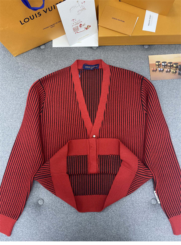 루이비통 x 박서보 울 가디건