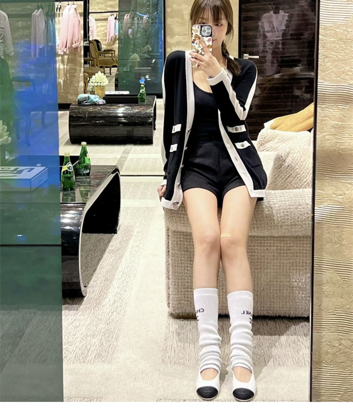 샤넬 24c 메리제인 플랫슈즈