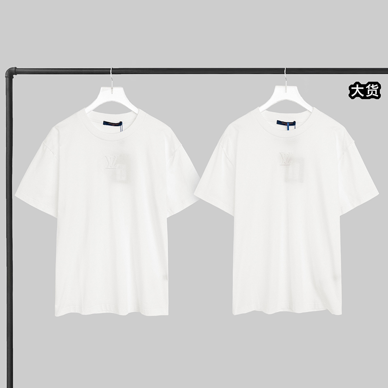 루이비통 엠보스드 LV 반팔 티셔츠