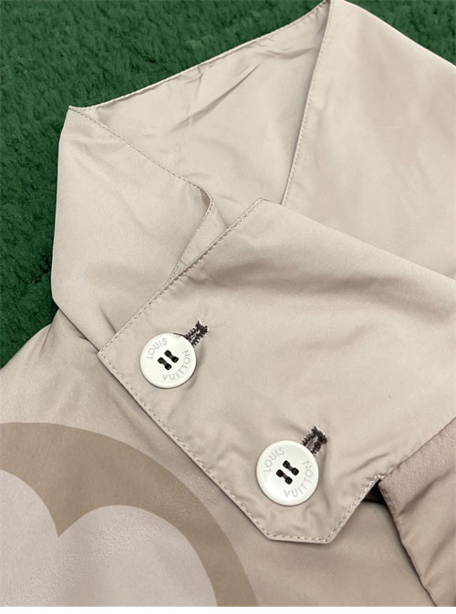 루이비통 모노그램 리버서블 나일론 윈드브레이커