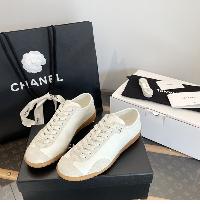 샤넬 cc로고 러닝 스니커즈