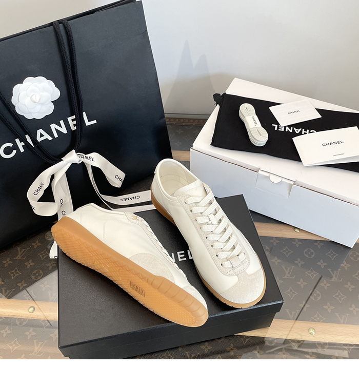 샤넬 cc로고 러닝 스니커즈