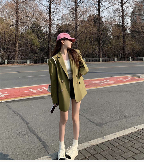 샤넬 퀼팅 스니커즈