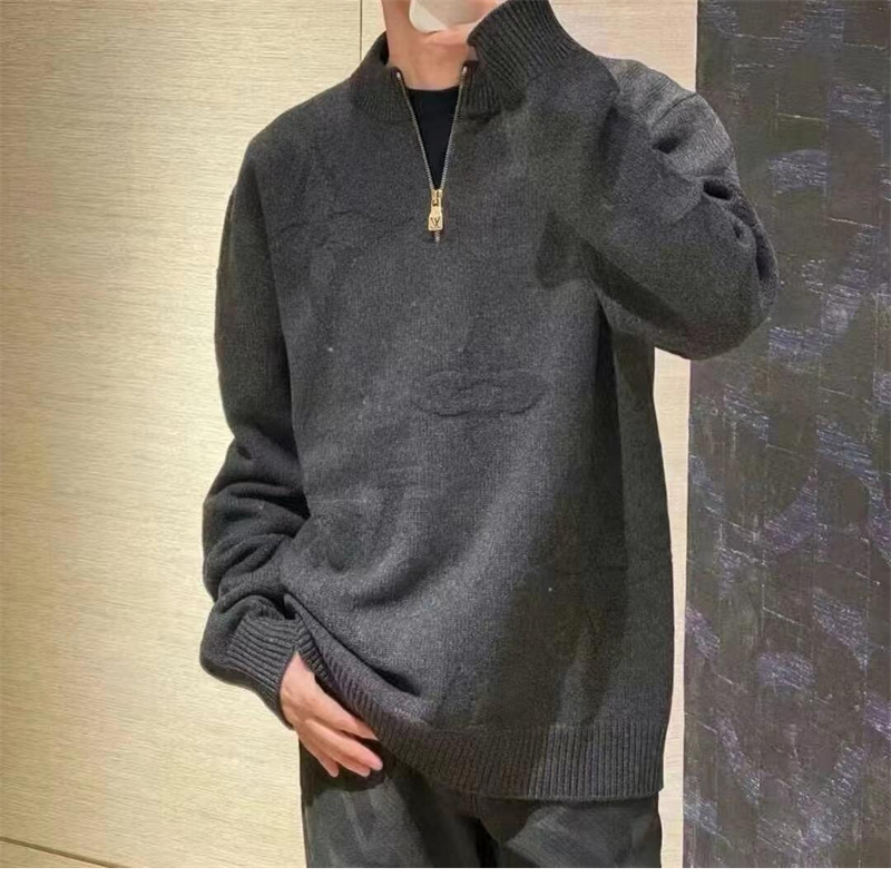 루이비통 x 박서보 모노그램 자카드 울 하프집업 풀오버 니트