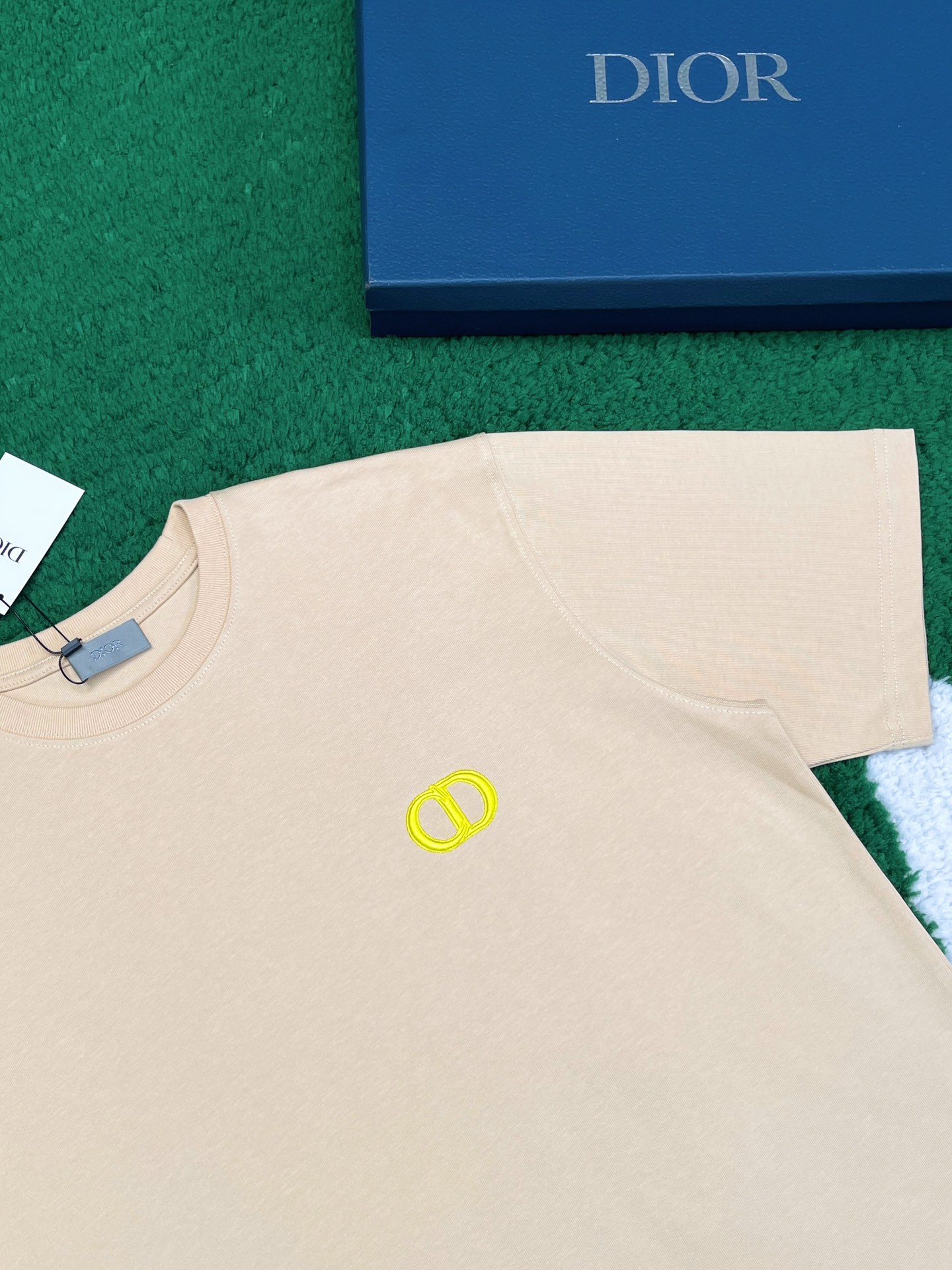 디올 CD ICON 3D자수 캐주얼 핏 반팔 티셔츠 “9COLOR”