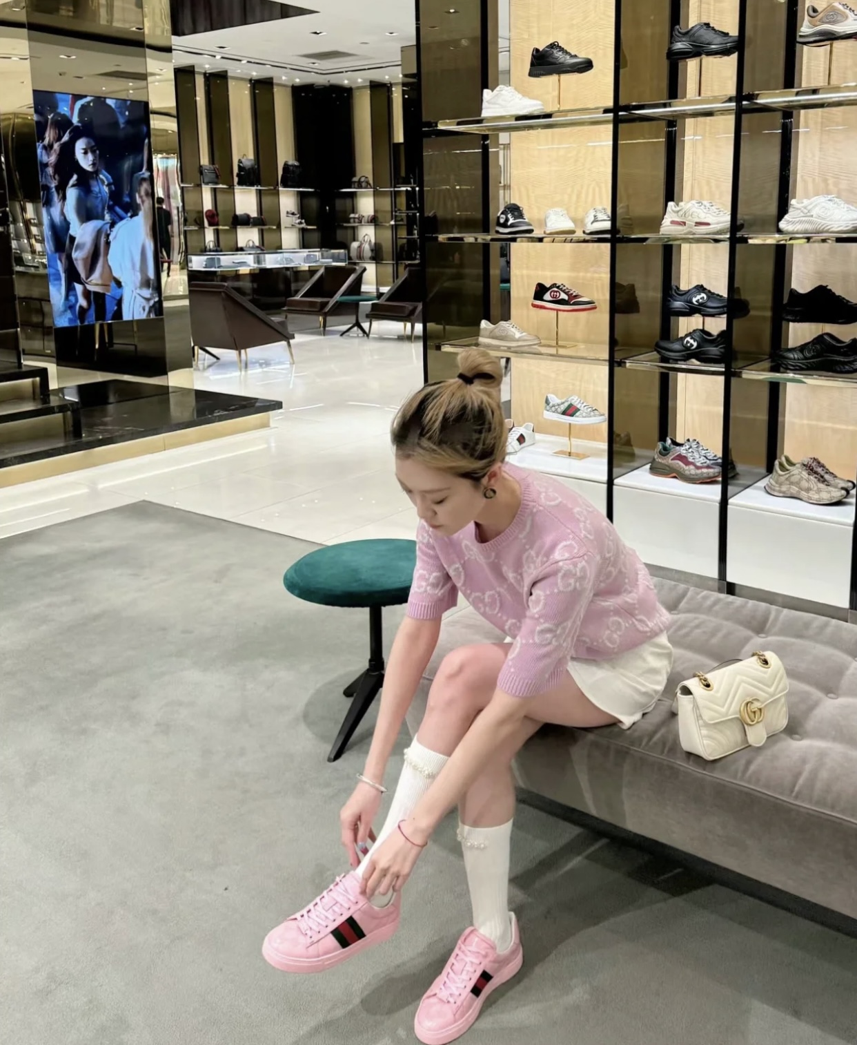 구찌 핑크 울 GG 자카드 반팔 니트