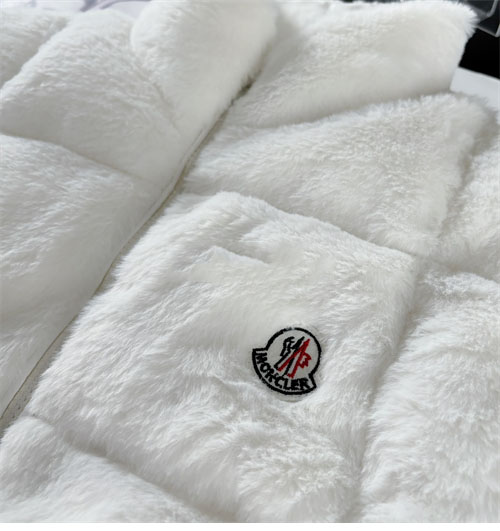 몽클레어 아르크 Arques 다운 패딩 베스트