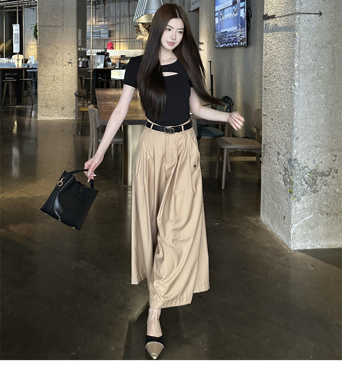 디올 비 와이드 벨트 9부 스커트