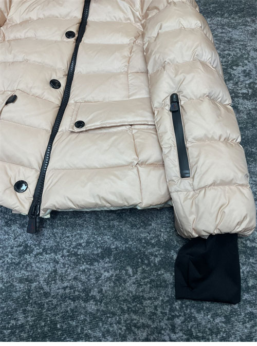 몽클레어 그레노블 아모니크 Armonique 폭스퍼 패딩