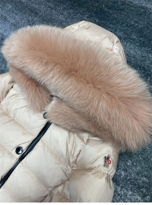 몽클레어 그레노블 아모니크 Armonique 폭스퍼 패딩