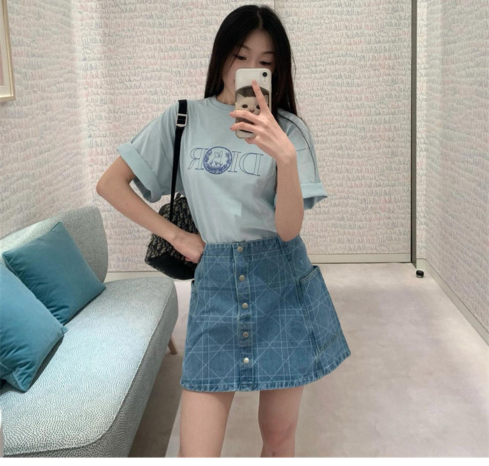 디올 x 힐튼 넬 캐주얼 반팔 티셔츠