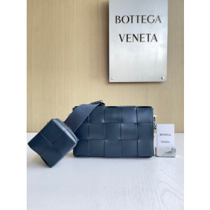Bottega Veneta Cassette With Versatile Strap