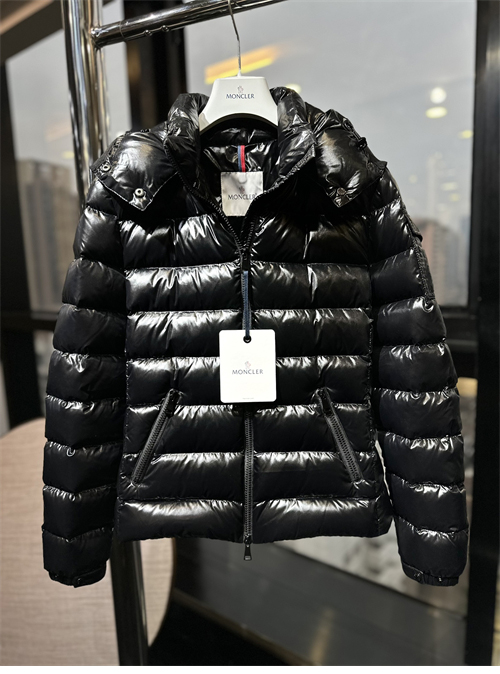 몽클레어 바디 Body 다운 패딩 자켓