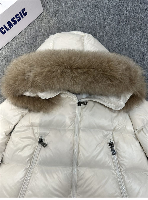 몽클레어 라이체 Laiche 여성 숏 패딩