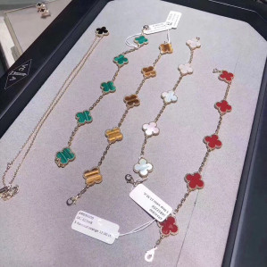 반클리프 아펠 팔찌