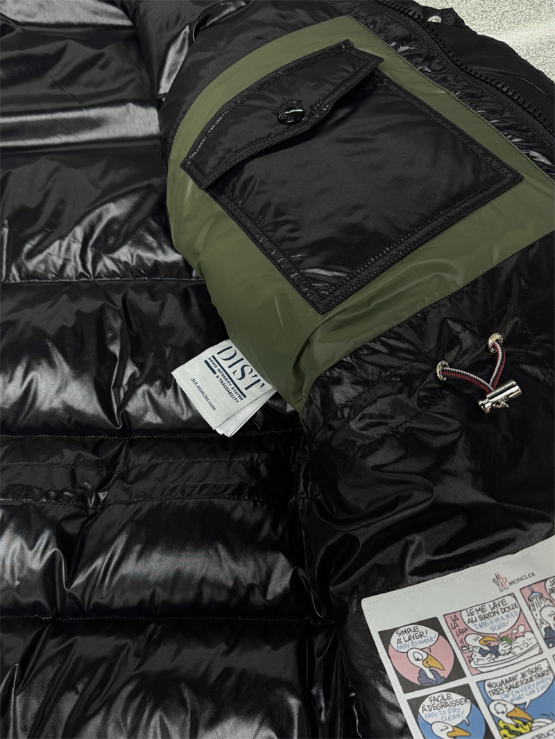 몽클레어 Chiablese 키아블라세 숏 다운 패딩 자켓