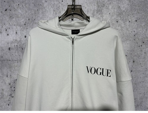 발렌시아가 보그 VOGUE 후드 집업