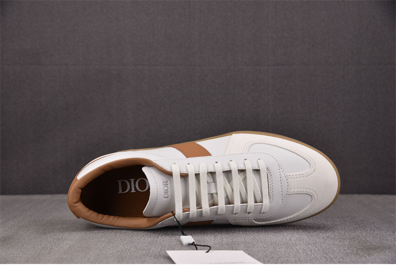 디올 B01 매치포인트 스니커즈 화이트 브라운