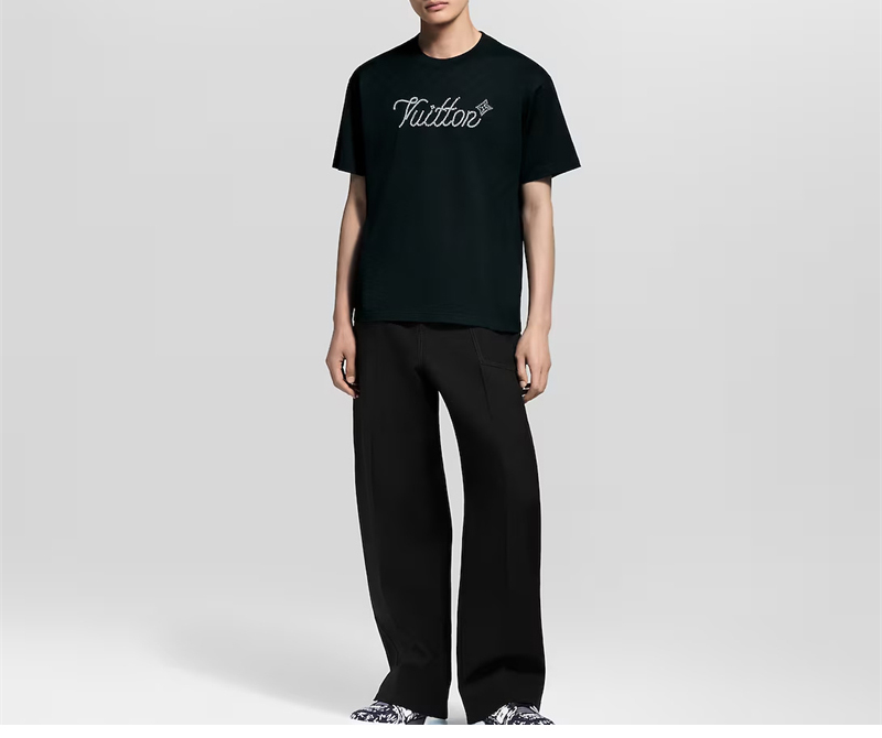 루이비통 LV 플라워 시그니처 엠벨리시드 반팔 티셔츠