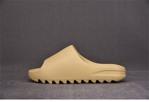 아디다스 이지 슬라이드 “DESSAN” Yeezy Slide FW6344