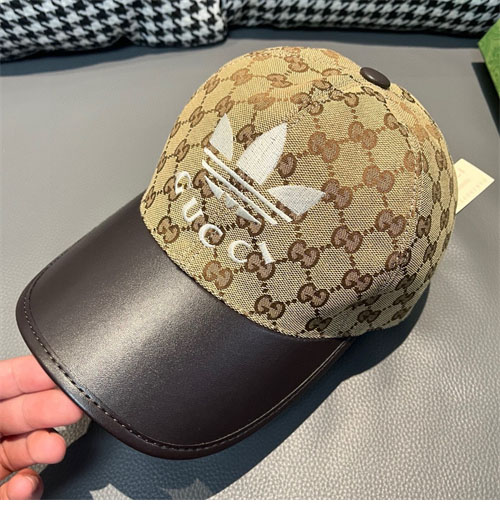 아디다스x구찌 로고 볼캡