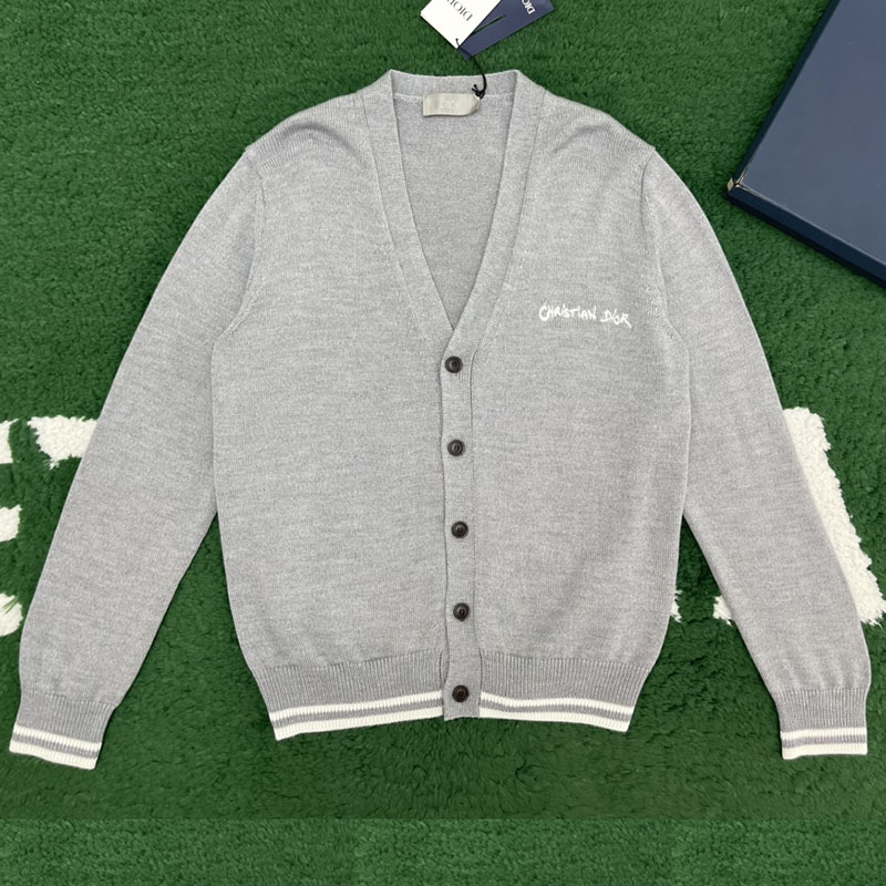 디올 Tag 울 알파카 가디건