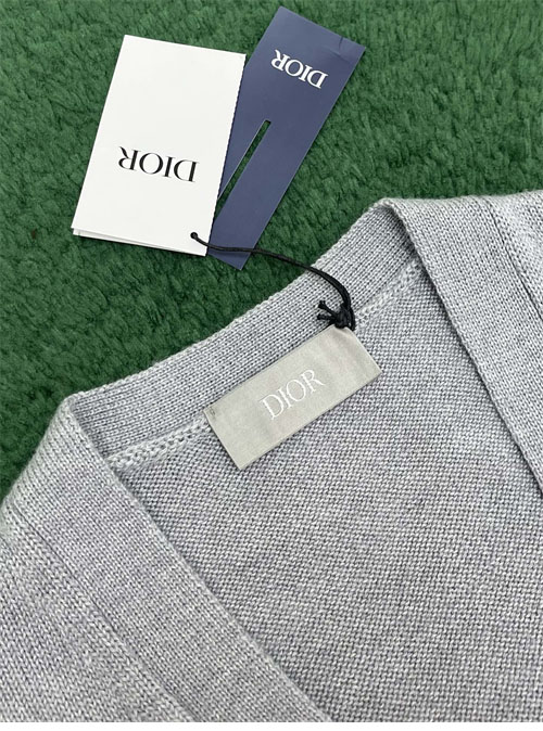 디올 Tag 울 알파카 가디건