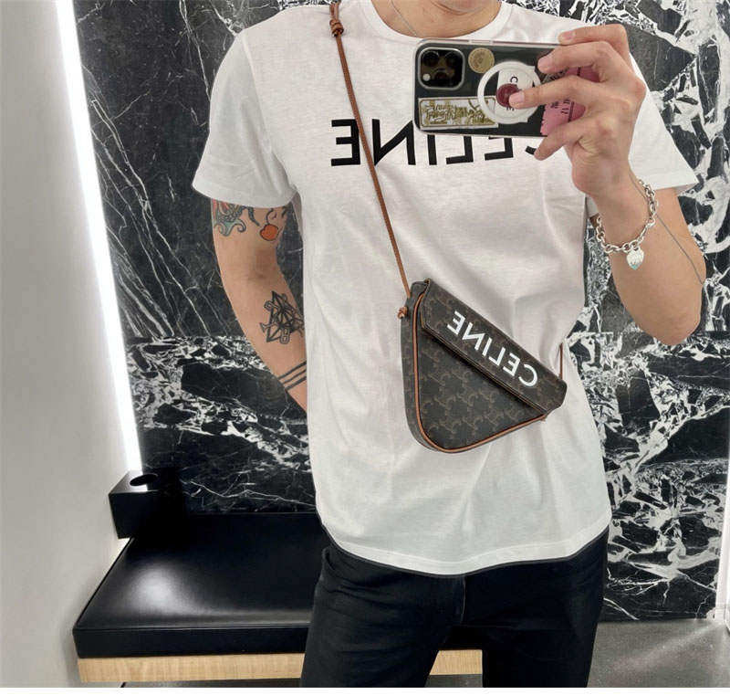 셀린느 로고 프린트 트라이앵글 크로스 백 트리옹프 캔버스