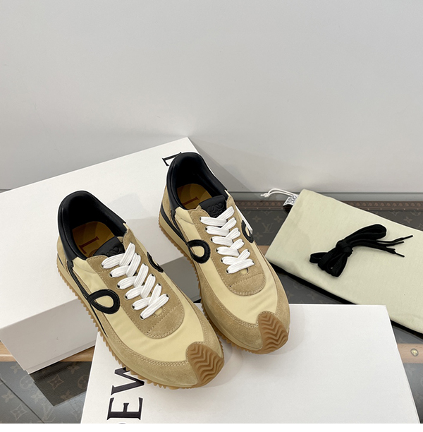 로에베 플로우 러너 스니커즈 스웨이드 나일론 골드 블랙