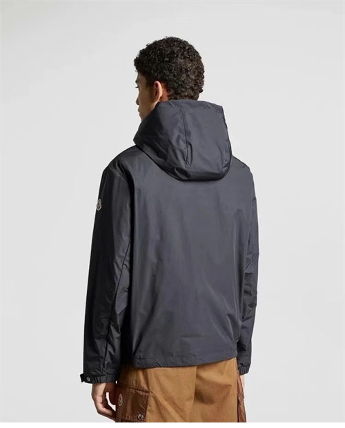 몽클레어 트래버시어 Traversier 후드 자켓