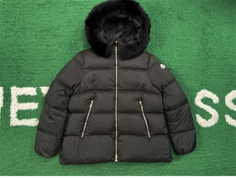 몽클레어 Laichefur 라이체퍼 다운 패딩 자켓