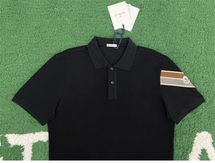 몽클레어 삼선 트리밍 코튼 피케 반팔 티셔츠