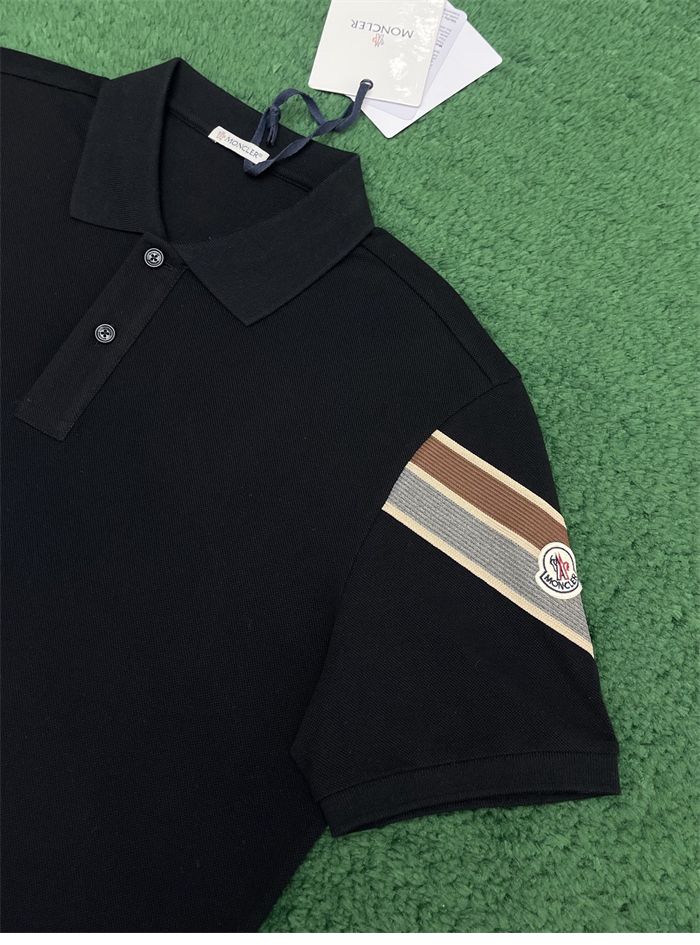 몽클레어 삼선 트리밍 코튼 피케 반팔 티셔츠
