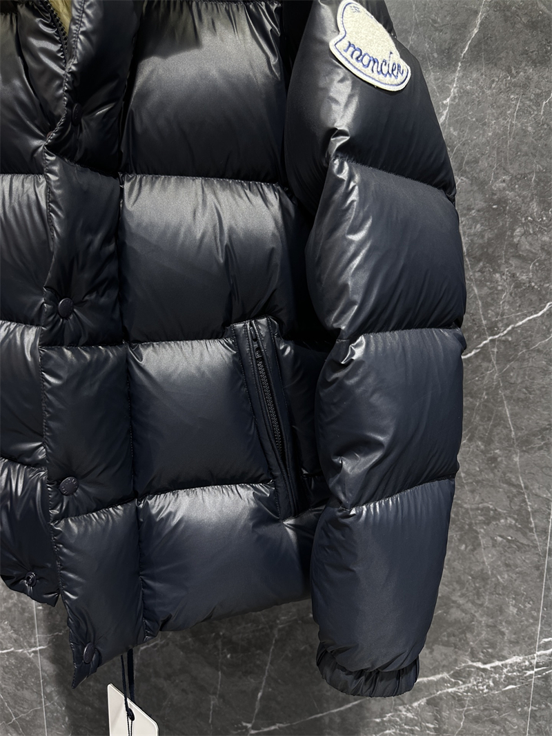 몽클레어 Triripi 트리피티 숏 다운 패딩 자켓