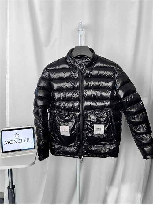 몽클레어 아코러스 Acorus 숏 다운 경량 패딩 자켓