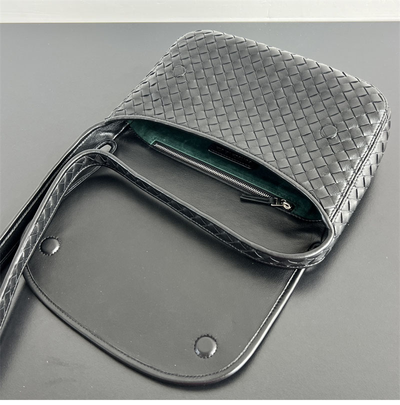 보테가베네타 베네토 플랩 메신저 백 843836