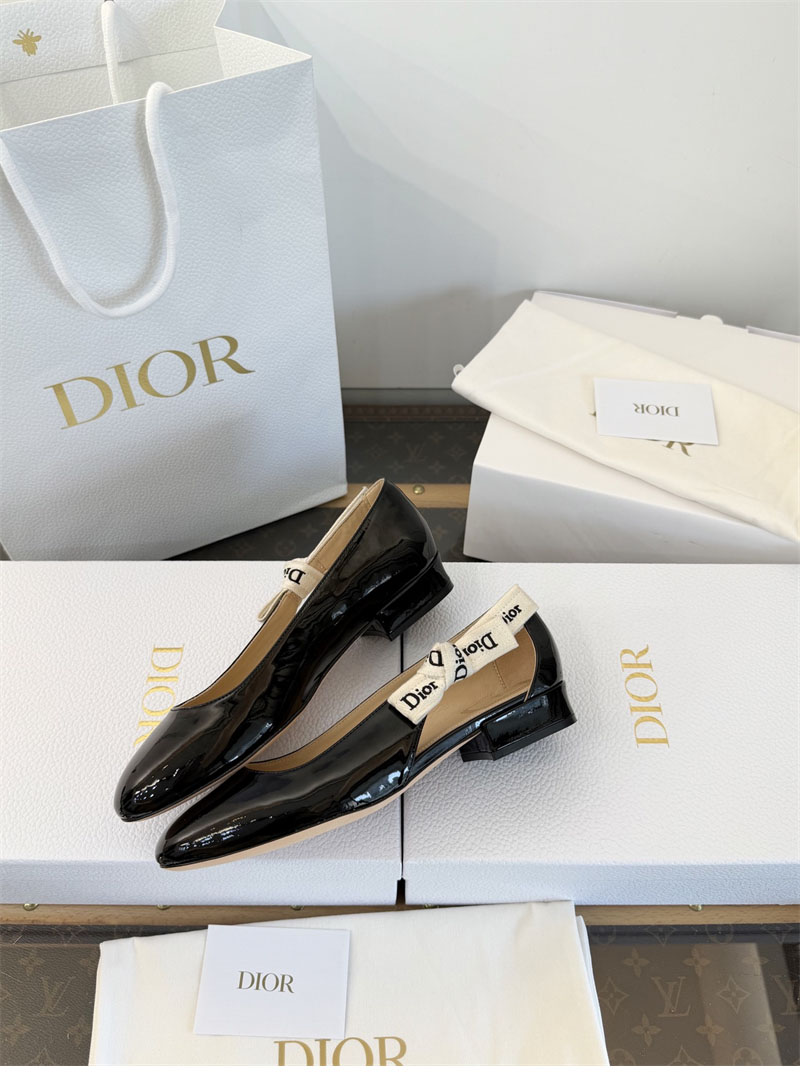 디올 자디올 페이턴트 카프스킨 발레 플랫