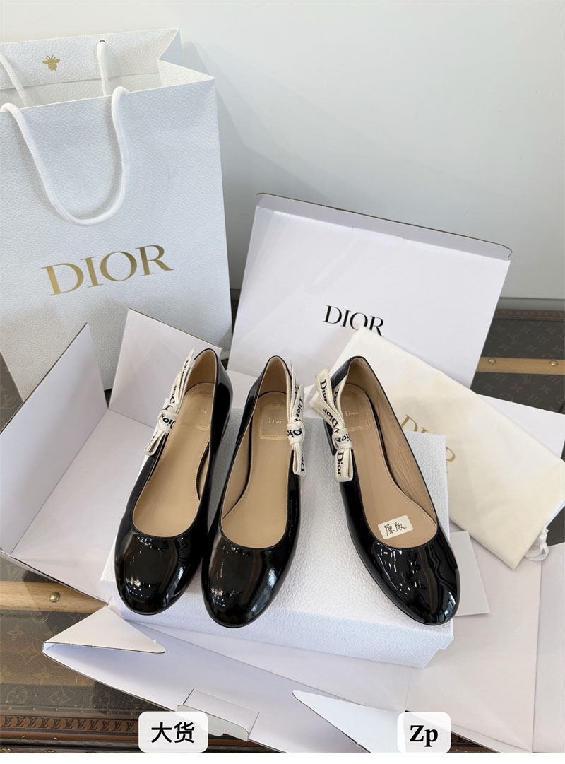 디올 자디올 페이턴트 카프스킨 발레 플랫