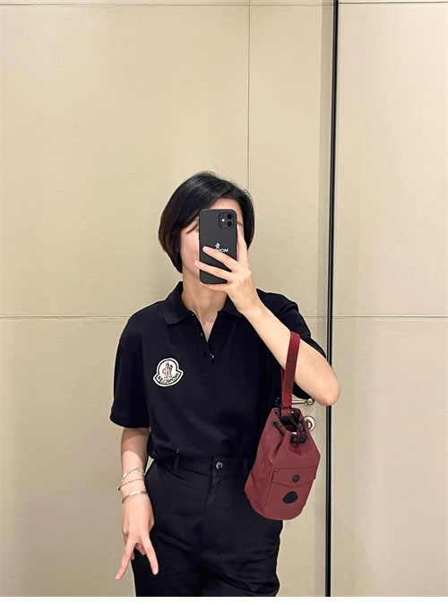 몽클레어 로고 와펜 패치 pk 반팔