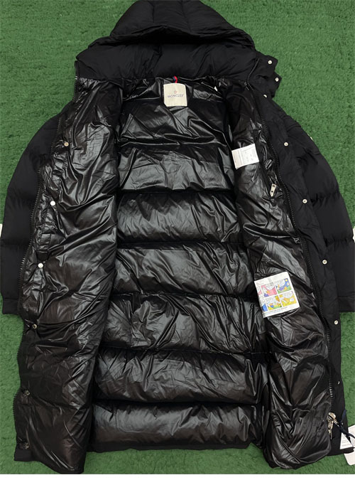 몽클레어 하노버리안 Hanoverian 롱 패딩