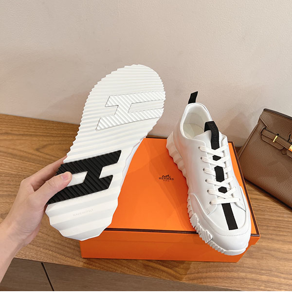에르메스 점프 스니커즈