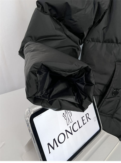 몽클레어 마이로니에르 Marrionnier 롱 다운 패딩 점퍼