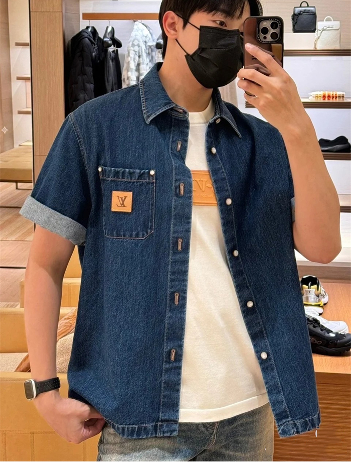 루이비통 VVN 라벨 데님 블렌드 쇼트 슬리브드 셔츠