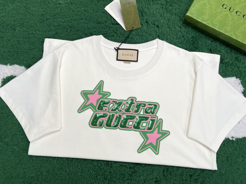 구찌 24SS 엑스트라 구찌 프린트 반팔 티셔츠 “2COLOR”