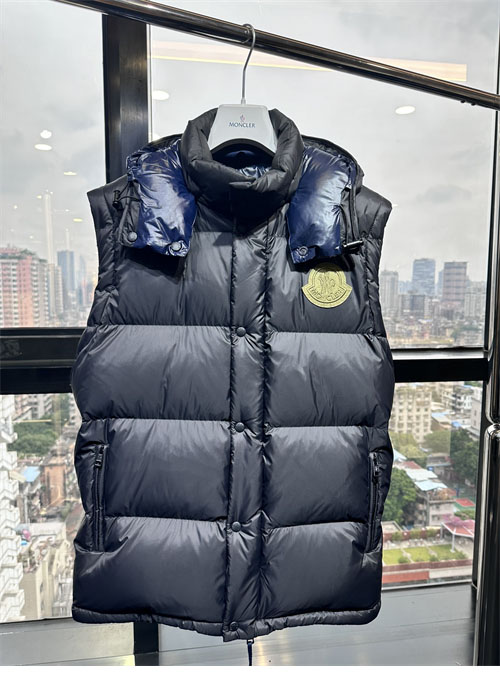 몽클레어 사이클론 Cyclone 숏 다운 패딩 자켓 2컬러